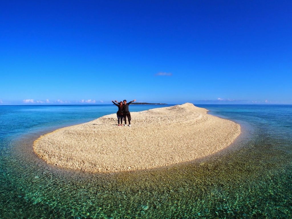 最高のビーチバラス島
