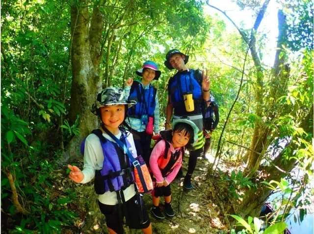 マングローブカヌー　子供主役