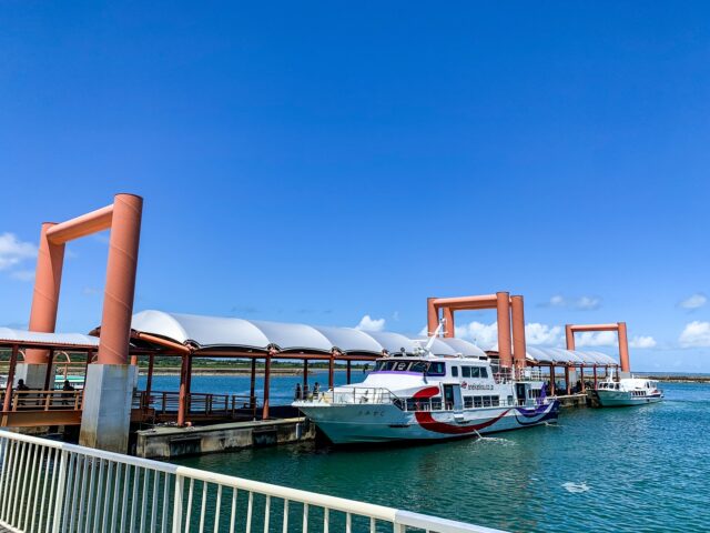 竹富島で過ごす昔ながらの沖縄旅！西表島からの行き方や人気の観光スポットをご紹介