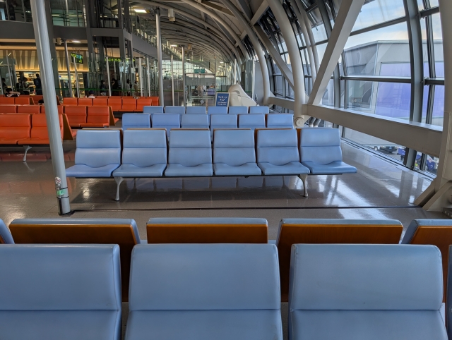 フェリー　欠航