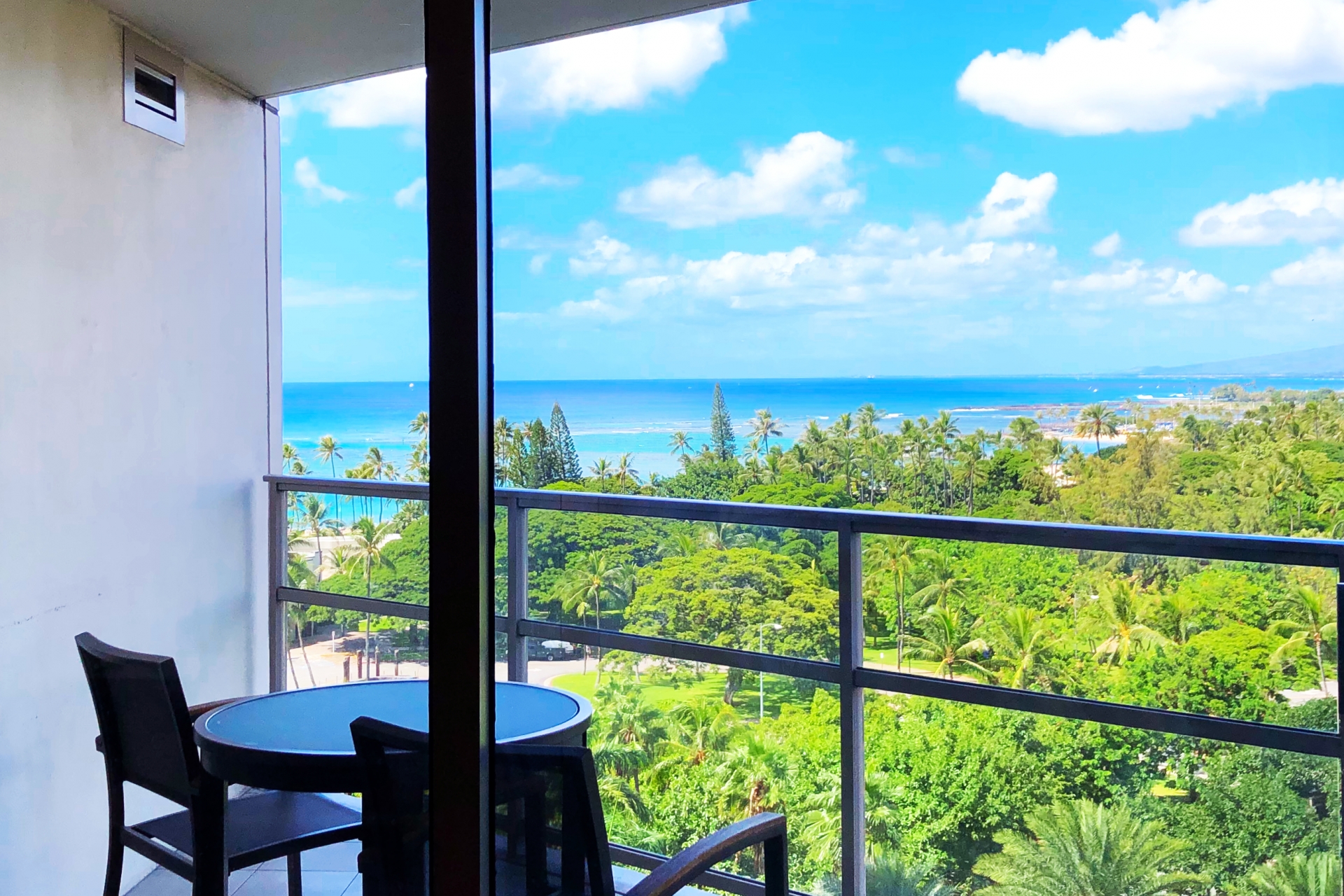 オーシャンビュー　リゾートホテル